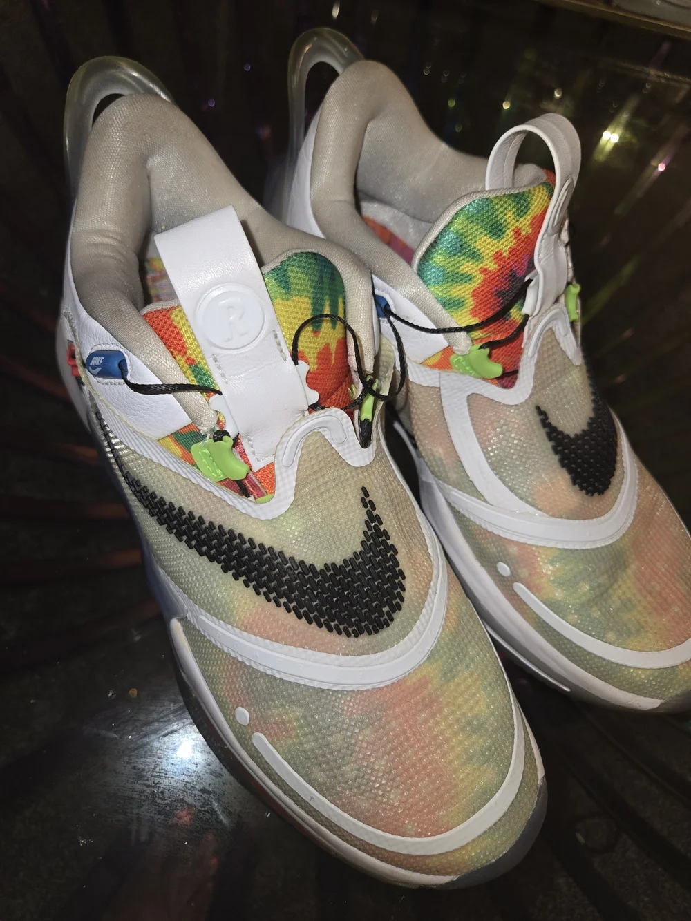 ￼  +3  The Nike Adapt BB 2.0 